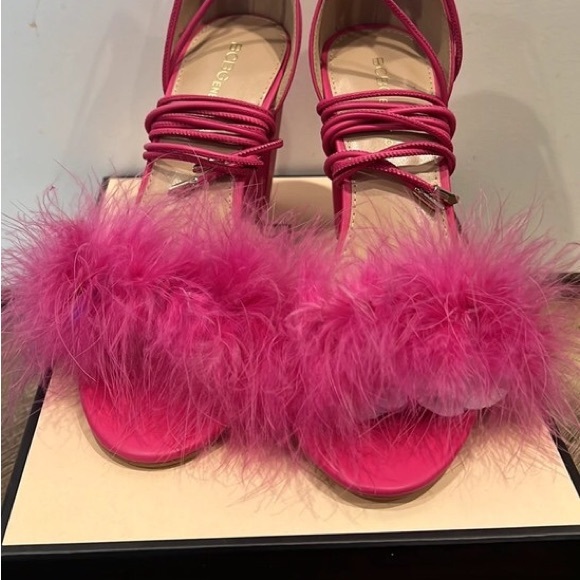 BCBGeneration Vibrant Pink Feathered Heels - Picture 1 of 7